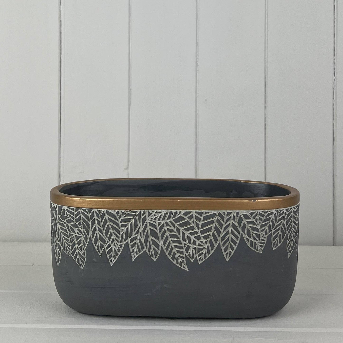 Leaf Cement Oval Pot