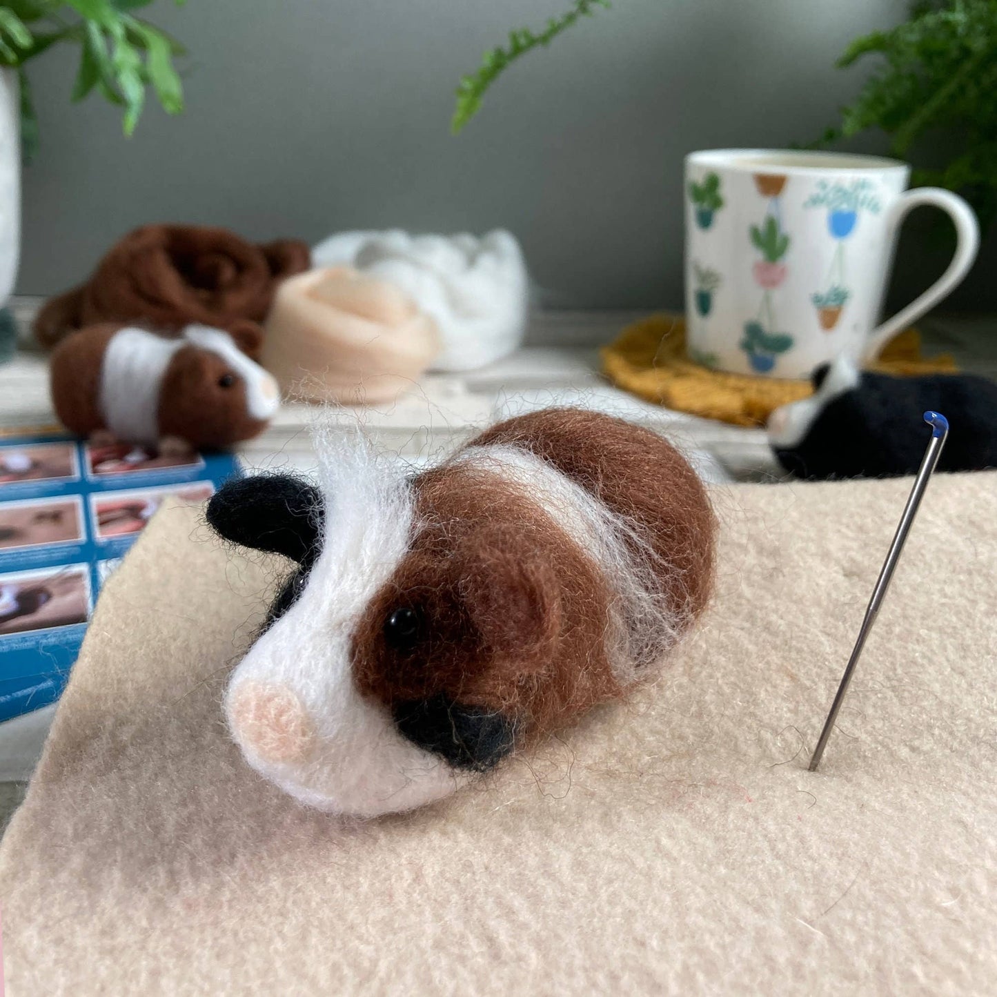 Needle felting kit - Guinea pigs. Craft kit for adults