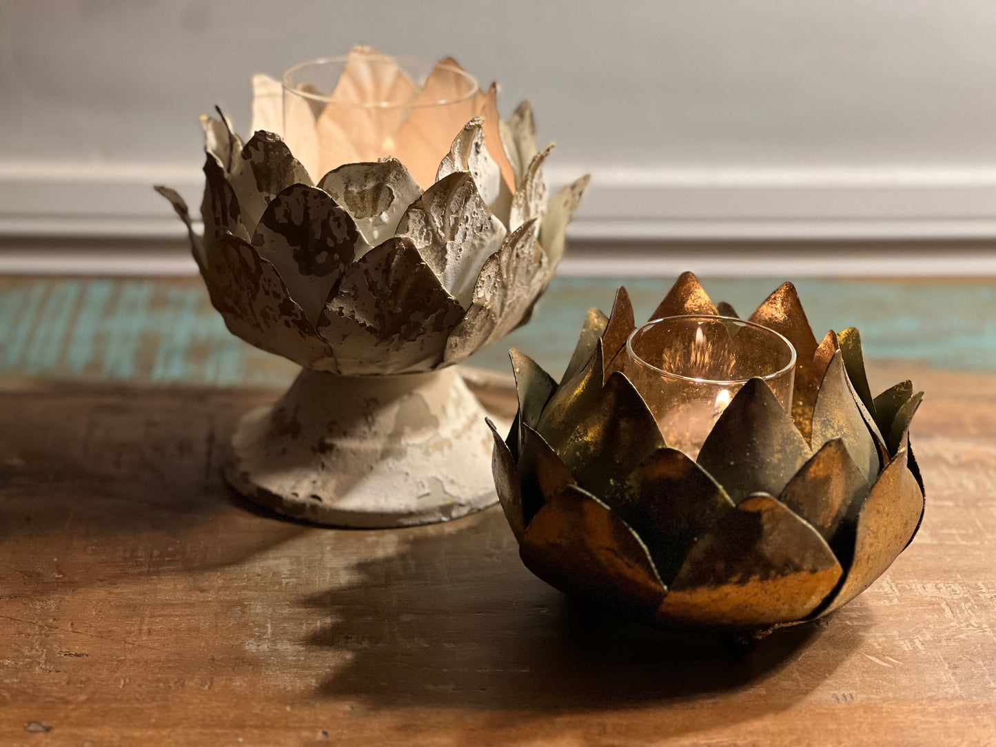 Rustic White Artichoke