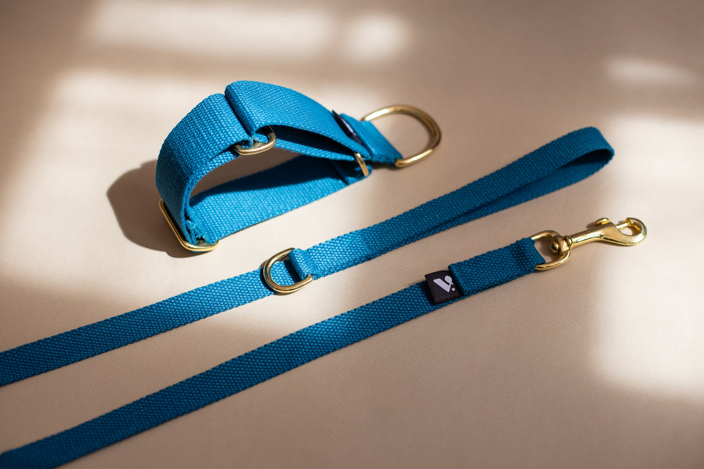 Cotton Martingale Collar