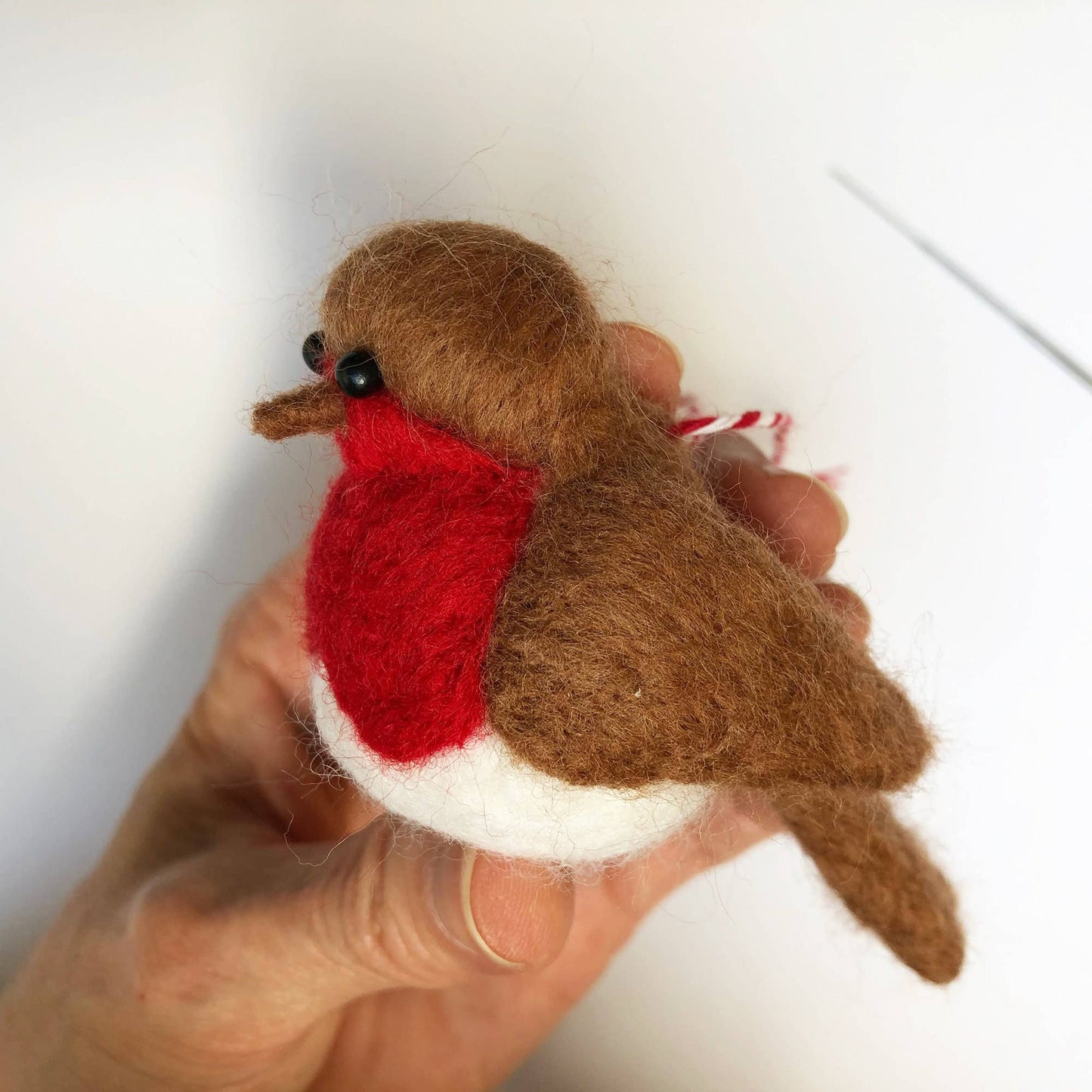 Needle Felting Kit - Robins. Christmas craft kit for adults.