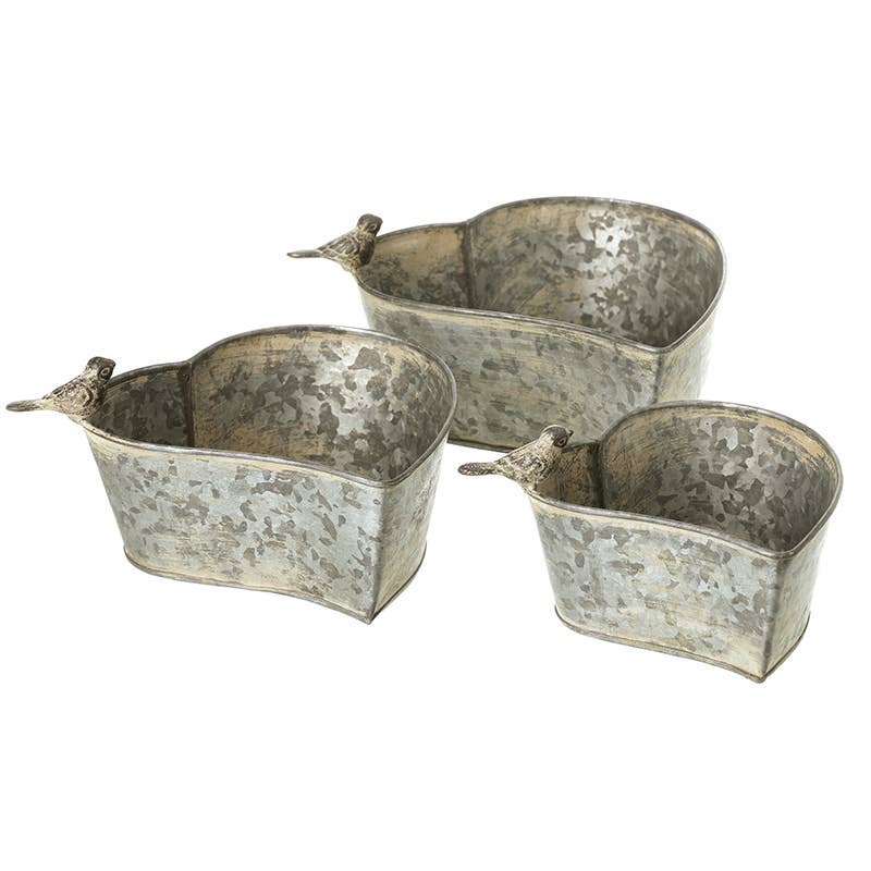 METAL HEART SHAPED PLANTERS SET OF 3