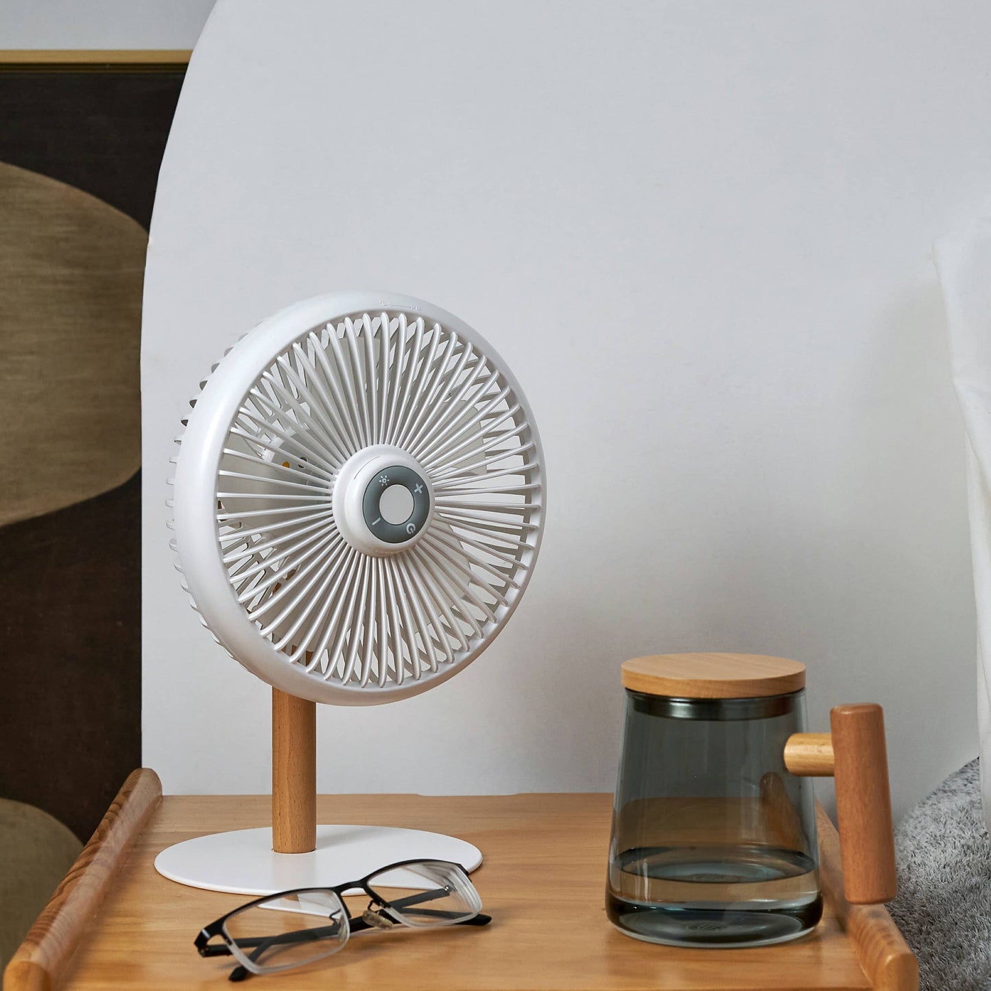Beyond Detachable Desk Fan/Light